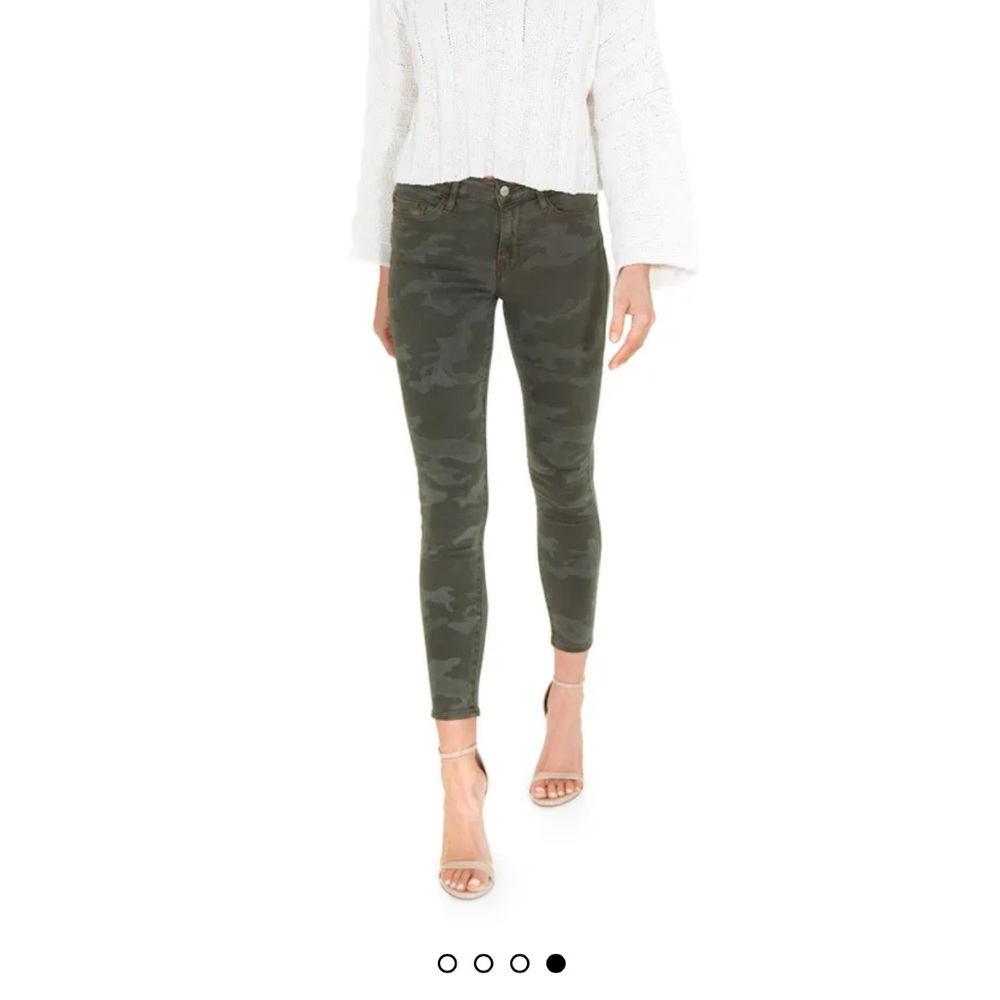 Sanctuary Social Standard camo ankle skinny jeans